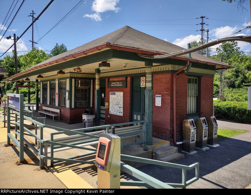 Ex-RDG station